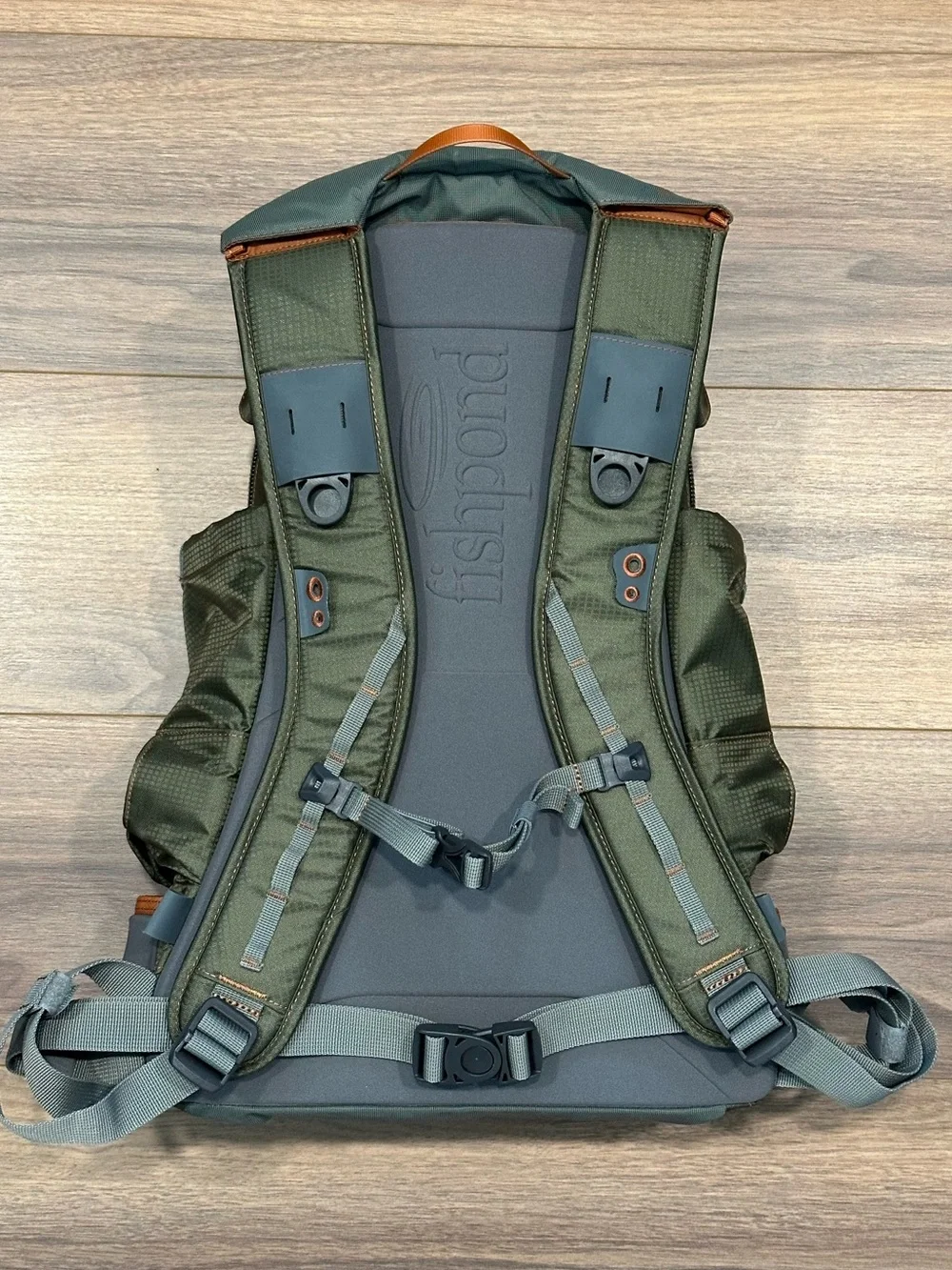 Fishpond Ridgeline Fishing Backpack - 15L - Picture 3 of 7